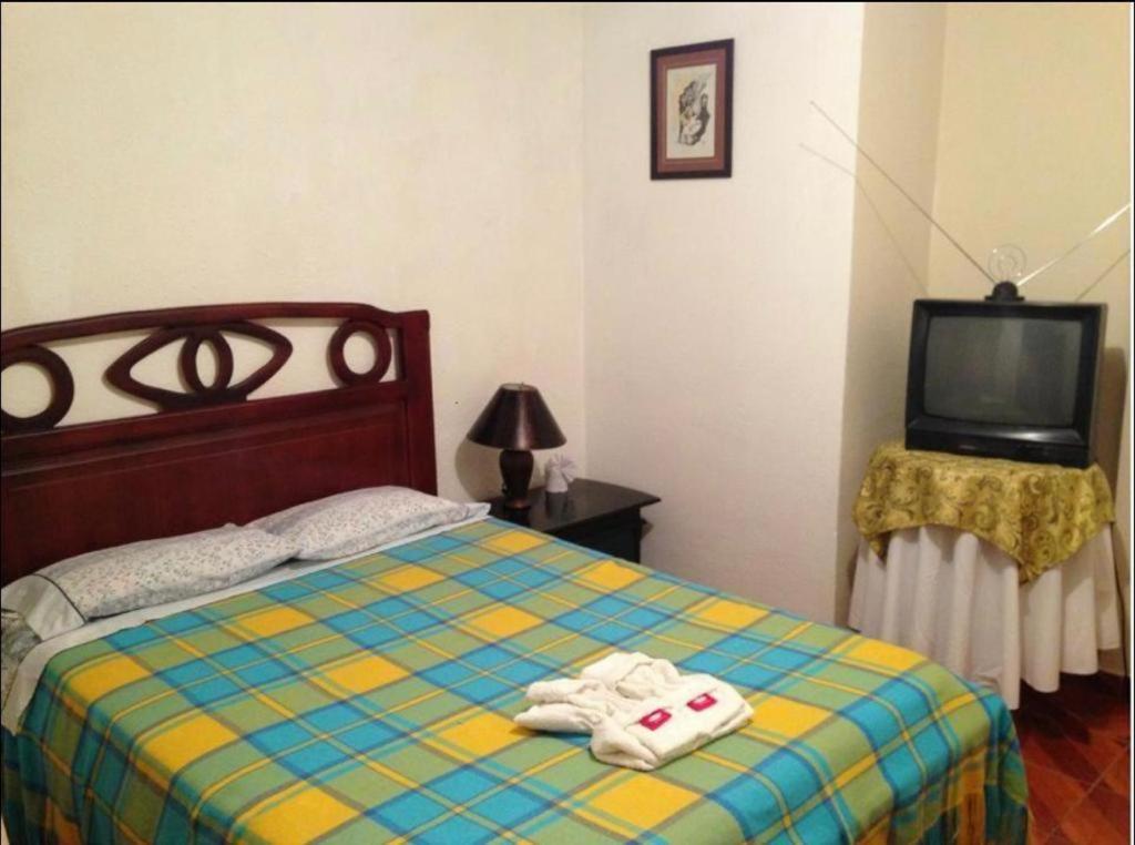 Hostal Jora Continental Cotacachi Dış mekan fotoğraf