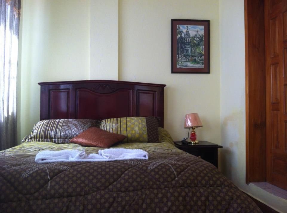 Hostal Jora Continental Cotacachi Oda fotoğraf