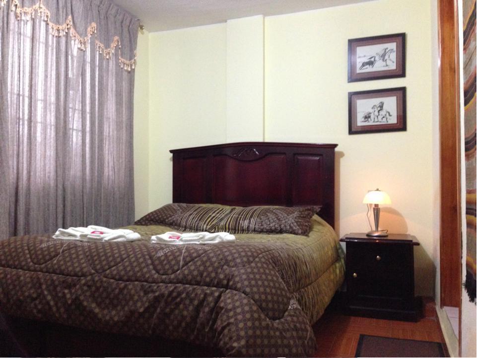 Hostal Jora Continental Cotacachi Oda fotoğraf