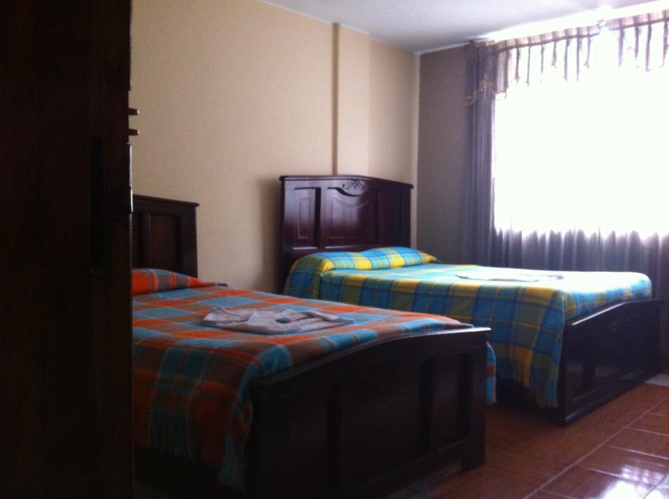 Hostal Jora Continental Cotacachi Oda fotoğraf
